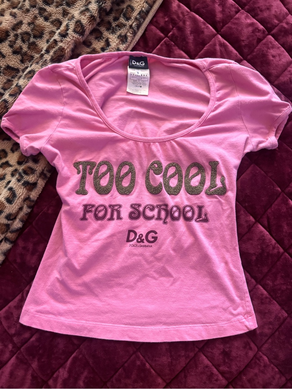 D&G' Pink 'Too Cool For School' Graphic Tee